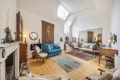 undefined, Perrins Walk, Hampstead, London