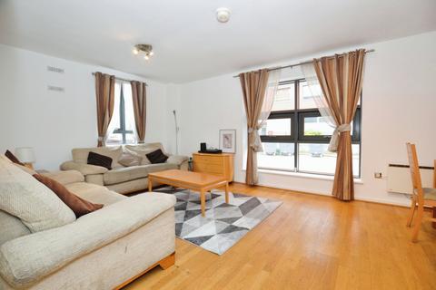 2 bedroom flat for sale, City Gate 1, 1 Blantyre Street, Castlefield, Manchester, M15
