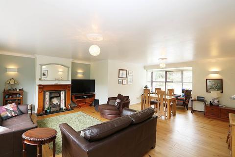 3 bedroom terraced house for sale, Crays Pond, Oxfordshire