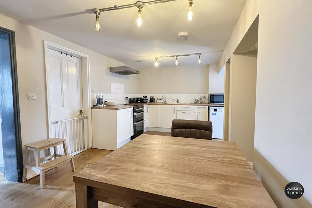 Kitchen diner
