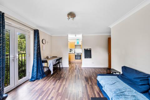 2 bedroom apartment for sale, Pelham Place, West Ealing, W13