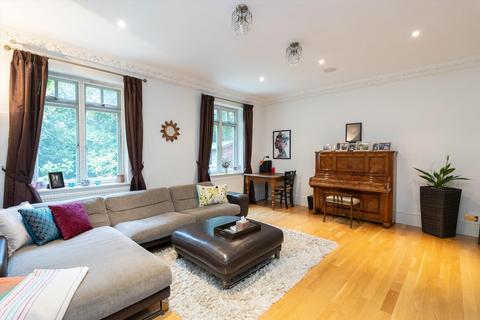 6 bedroom detached house for sale, Bathgate Road, Wimbledon, London, SW19