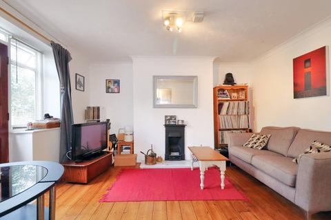 2 bedroom flat for sale, Cadogan Road, Surbiton KT6