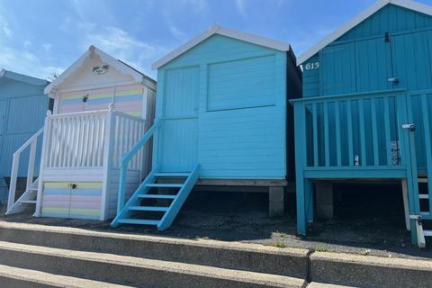 Chalet for sale, Frinton on Sea CO13