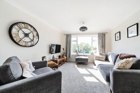 2 bedroom apartment for sale, Epsom Court, Berry Lane, Rickmansworth