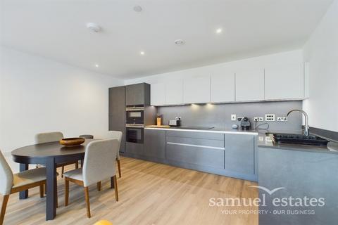 2 bedroom apartment to rent, Wiltshire House, Avenue Road, London, W3