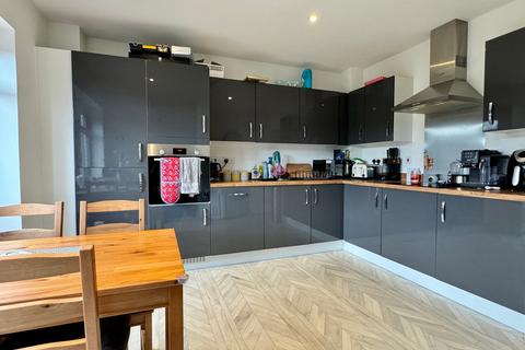 9 Dunnock Close, Holmer, Hereford, HR4 9WG