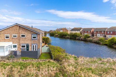 29 Longstone Park, Beadnell, Chathill, NE67 5BP