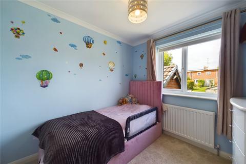 38 Valley Road, Burghfield Common, Reading, RG7 3NF