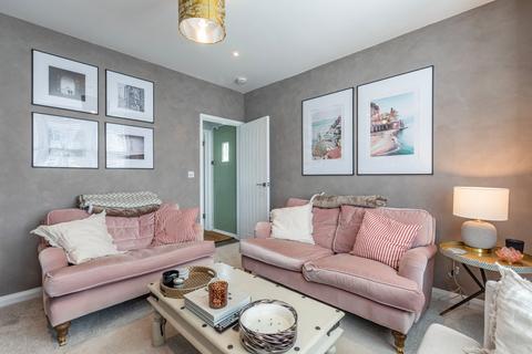 74 Common Lane, New Haw, Addlestone, KT15 3LL