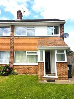 4 bedroom end of terrace house to rent, Verwood Close, Canterbury