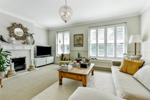 undefined, Agars Place, Datchet, Windsor and Maidenhead, SL3