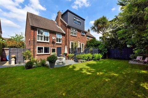 undefined, Agars Place, Datchet, Windsor and Maidenhead, SL3