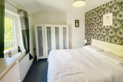 21 Prudhoe Grove, Jarrow, NE32 5YF
