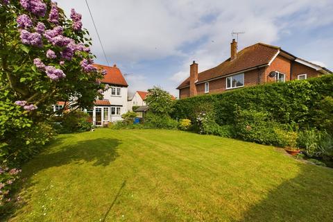 3 bedroom detached house for sale, Main Street, Watton, YO25 9AW