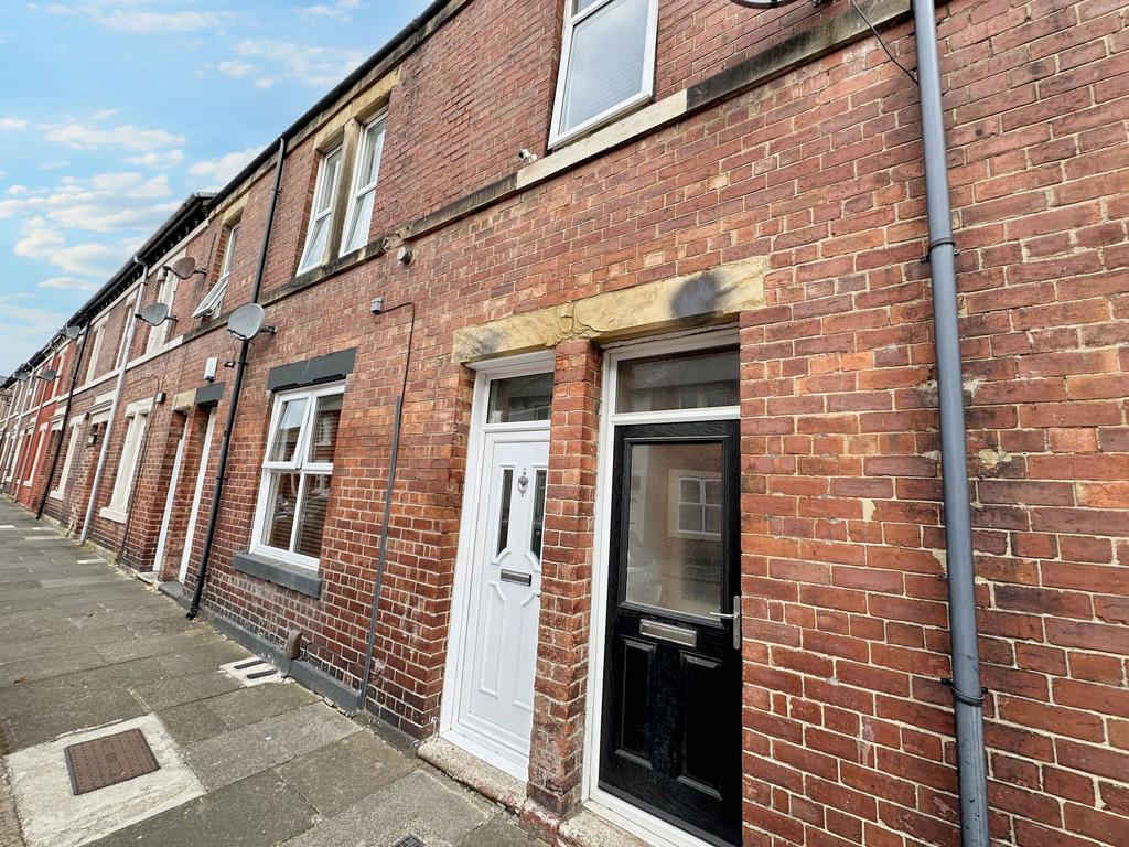 Laurel Street, Wallsend, Tyne and... 2 bed flat for sale £65,000