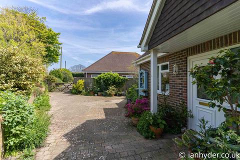 3 bedroom detached house for sale, Telscombe Road, Telscombe Cliffs BN10