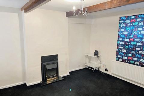 2 bedroom terraced house for sale, New Street, Denholme, Bradford, West Yorkshire, BD13 4AE