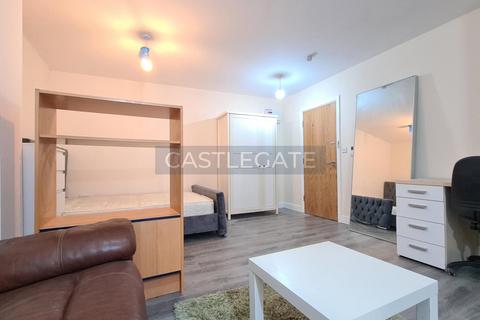 1 bedroom flat to rent, Westgate Apartments, Huddersfield, HD1 1AB