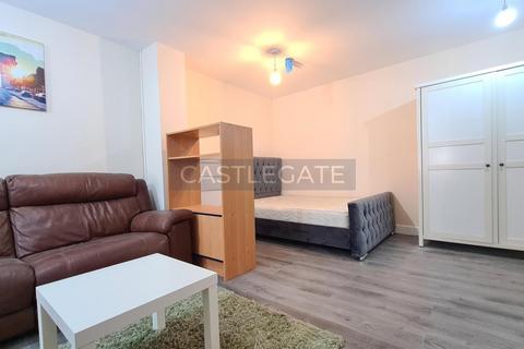 1 bedroom flat to rent, Westgate Apartments, Huddersfield, HD1 1AB