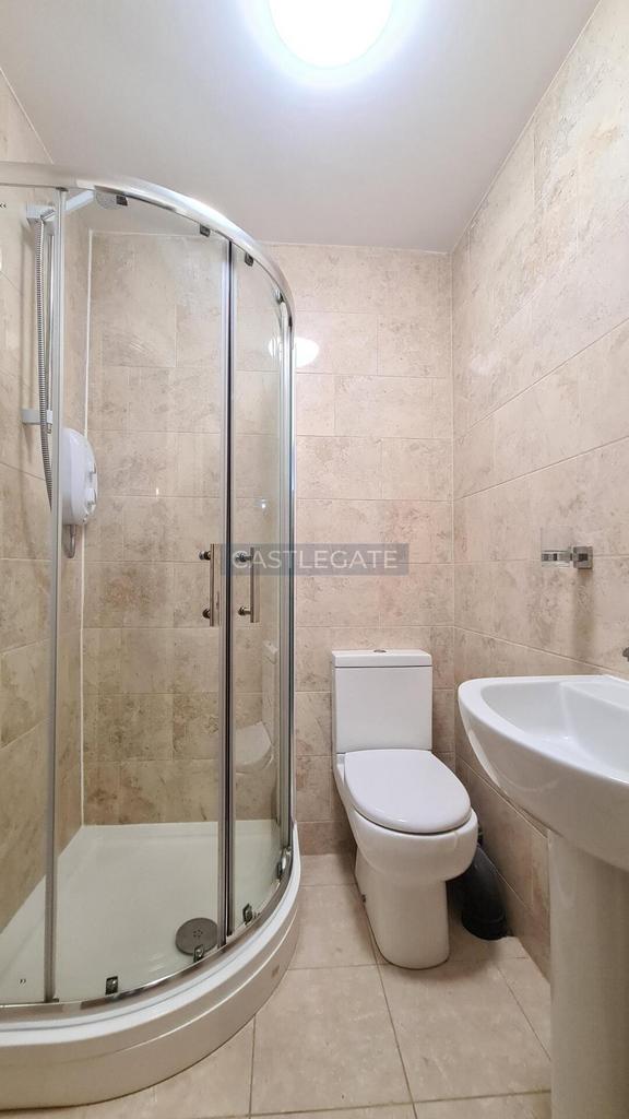Westgate Apartments, Room 10, Temple Close, Hudder