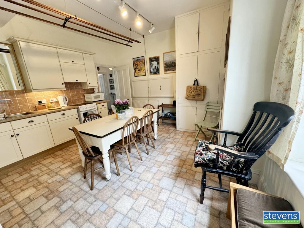 Image00005