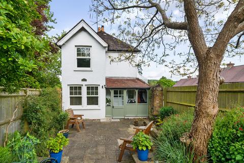3 bedroom detached house for sale, North Mead, Petworth, GU28