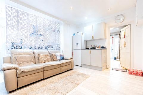 3 bedroom flat for sale, Oliver Road, Walthamstow, London, E17