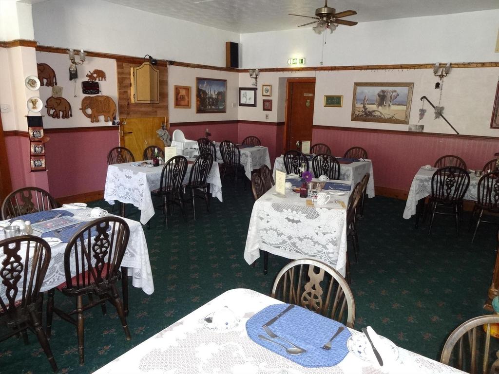 Dining room5