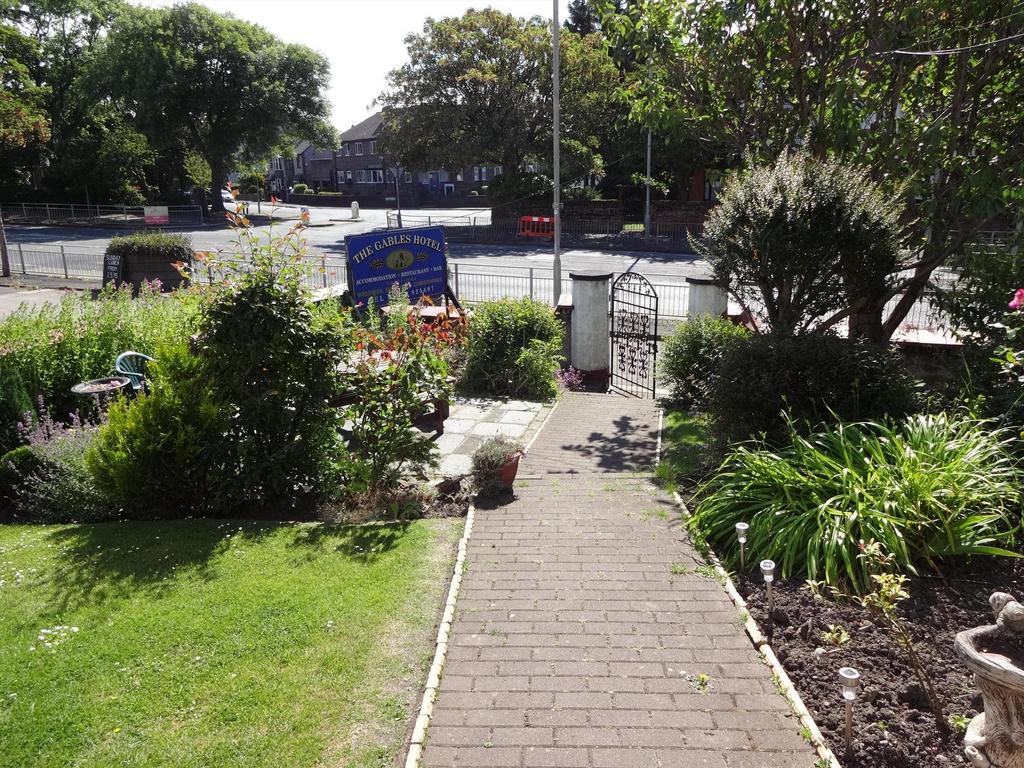 Garden2