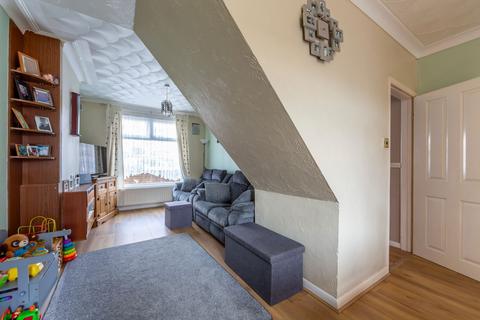 3 bedroom terraced house for sale, Norwich Road, Lowestoft