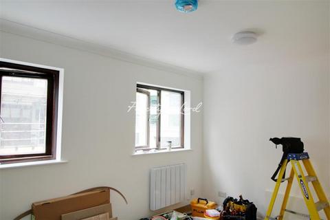 1 bedroom flat to rent, Prospect Place, E1W