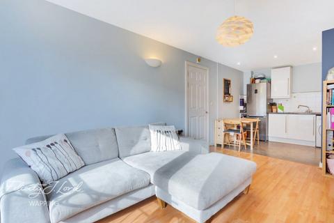 1 bedroom flat for sale, Tarling Street, London, E1