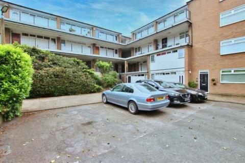 1 bedroom flat for sale, Watling Court, Elstree