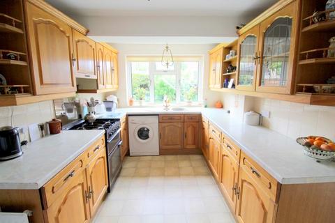 3 bedroom detached house for sale, Long Drive, Burnham