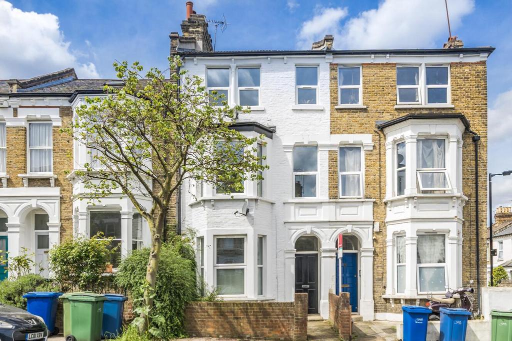 Shenley Road, Camberwell SE5 2 bed flat for sale £450,000