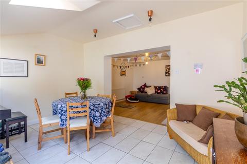 35 Glyn Vale, Bristol, BS3 5JD