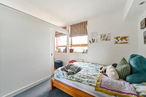 1 bedroom flat to rent, St Pancras Way, Camden, London, NW1