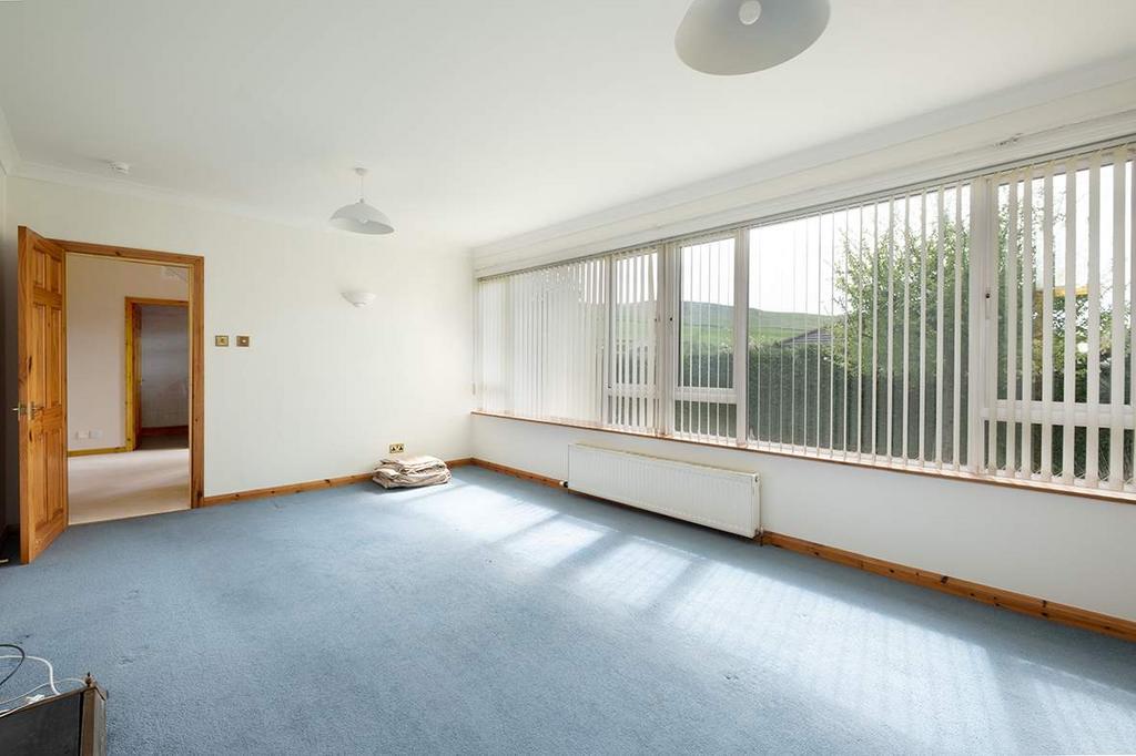 2 Leyden Grove, Clovenfords TD1 3NF 3 bed detached bungalow for sale