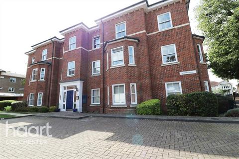 2 bedroom flat to rent, West Colchester