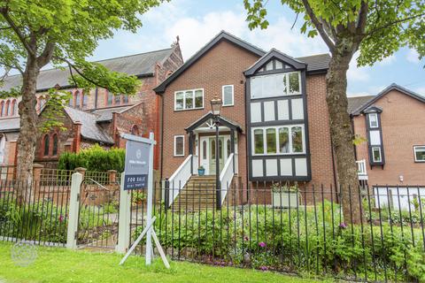4 bedroom detached house for sale, Enfield Road, Monton, Manchester, Greater Manchester, M30 9NF