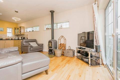 4 bedroom maisonette for sale, Maxwell Road, Bangor BT20