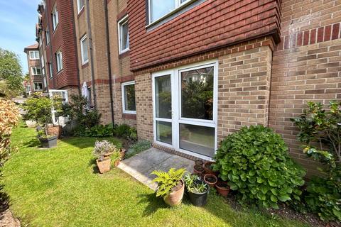 1 bedroom retirement property for sale, Fairhaven Court, Sea Road, Bournemouth