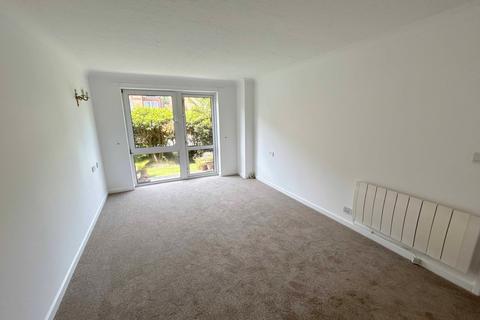 1 bedroom retirement property for sale, Fairhaven Court, Sea Road, Bournemouth