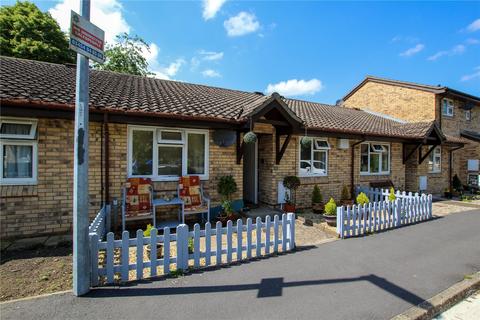 2 bedroom bungalow for sale, Kay Hitch Way, Histon, Cambridge, CB24