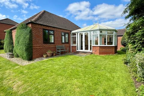2 bedroom bungalow for sale, Cullen Close, Newark NG24