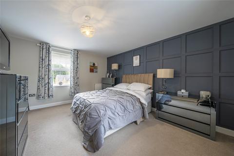 6 bedroom detached house for sale, Lattimore View, Leeds