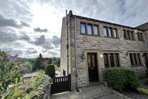 2 bedroom townhouse to rent, Paris Road, Holmfirth HD9