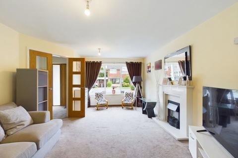 32 Rivington Drive, Burscough, Ormskirk, L40 7RP