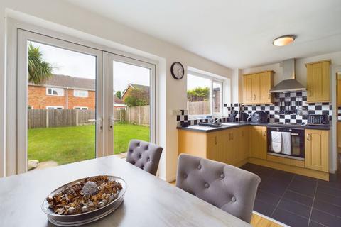 32 Rivington Drive, Burscough, Ormskirk, L40 7RP